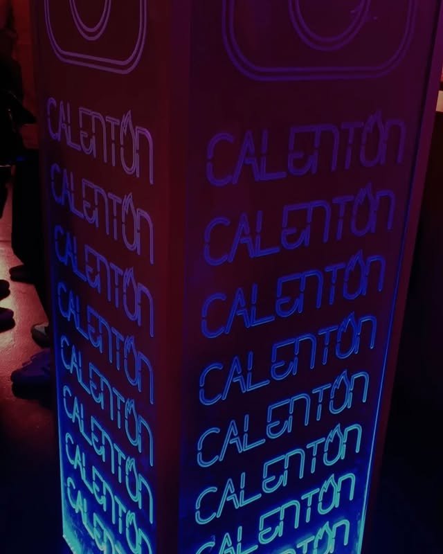 pub calenton,puerto de almerimar,pub el ejido,tardeo pub calenton